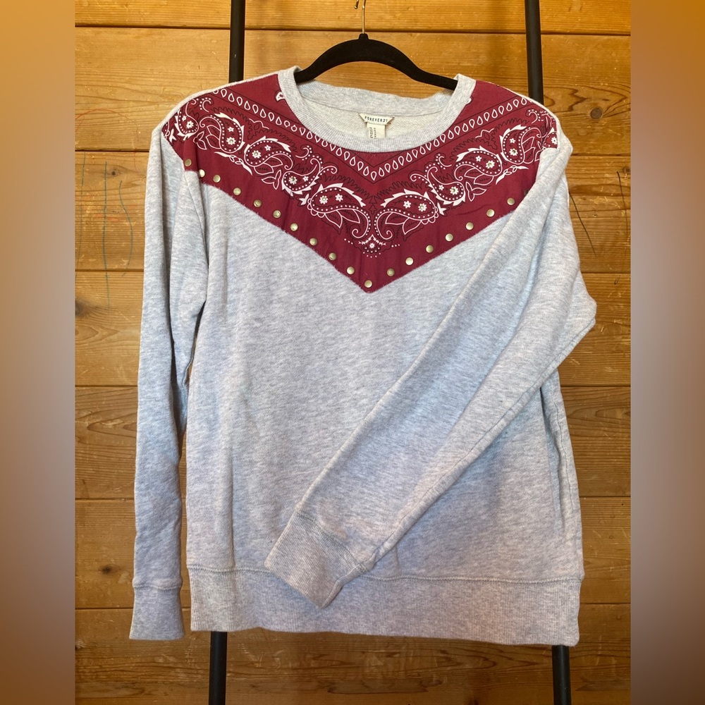 Crew neck sweatshirt